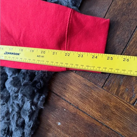 GRIZZLY Plaid Teddy Bear Hoodie - Picture 7 of 7